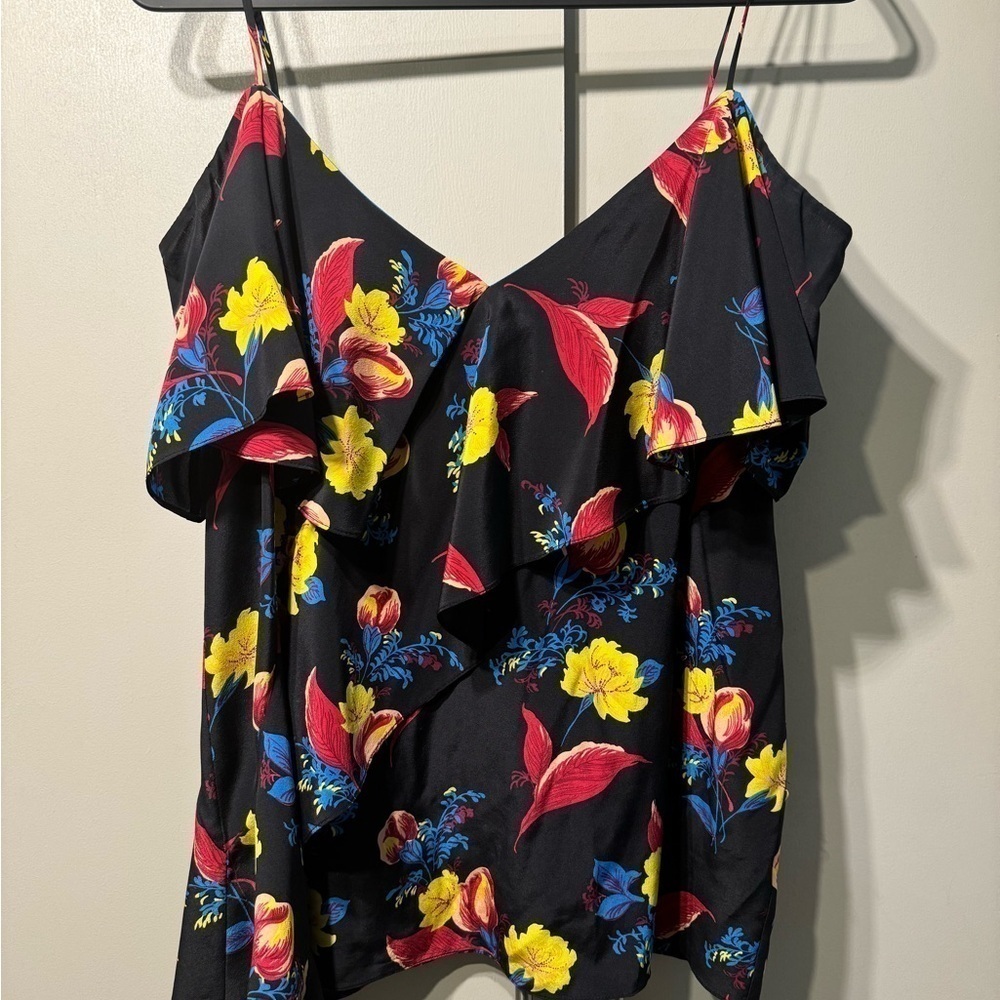 $300 100% Silk Diane Von Furstenberg Top - Picture 7 of 7